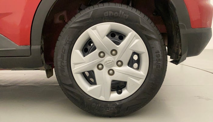 2019 Hyundai VENUE S 1.2, Petrol, Manual, 5,114 km, Left Rear Wheel