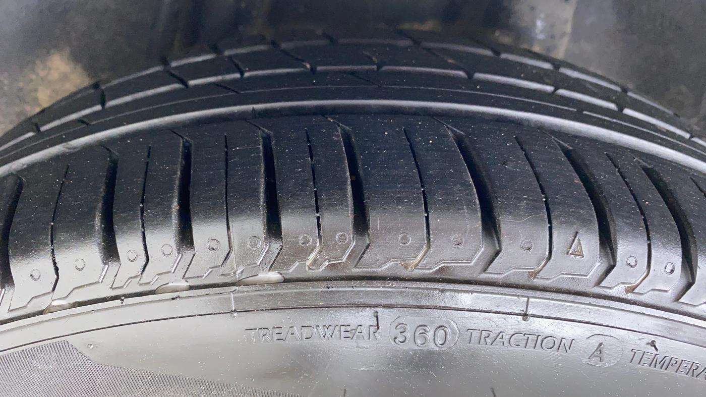 2011 Honda City V AT, Petrol, Automatic, 78,231 km, Left Rear Tyre Tread