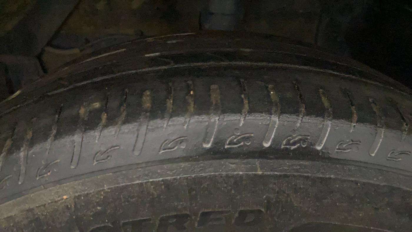 2024 Maruti BREZZA ZXI SMART HYBRID , Petrol, Manual, 56,225 km, Left Front Tyre Tread