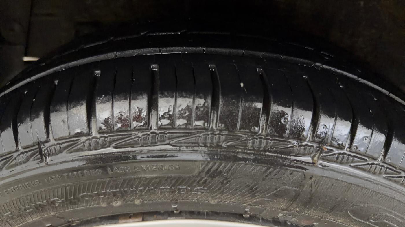 2015 Hyundai Grand i10 MAGNA 1.2 KAPPA VTVT, Petrol, Manual, 58,573 km, Right Rear Tyre Tread