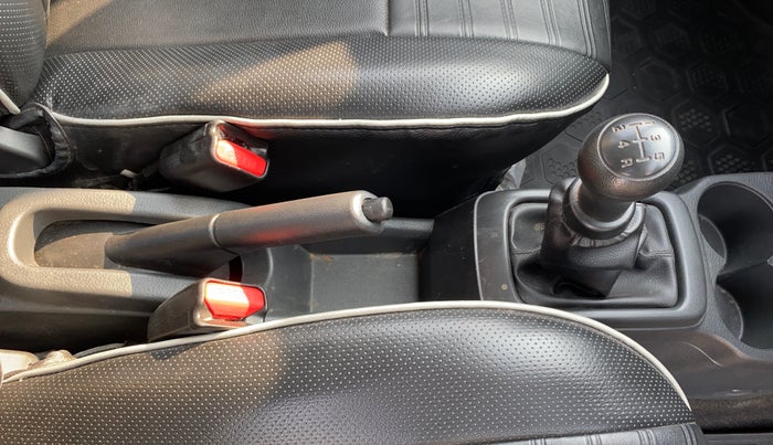 2022 Maruti Alto K10 LXI, Petrol, Manual, 32,407 km, Gear Lever