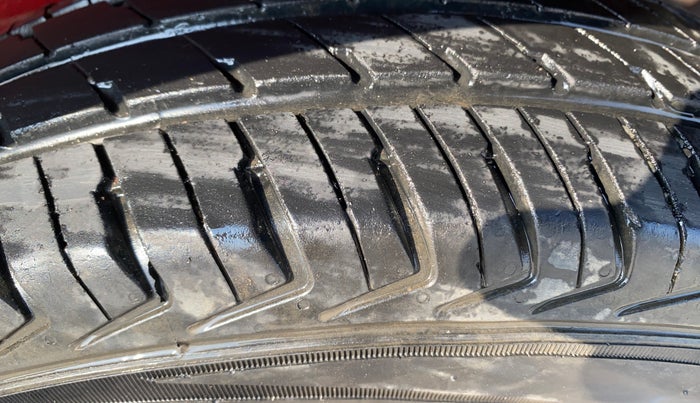 2022 Maruti Alto K10 LXI, Petrol, Manual, 32,407 km, Left Rear Tyre Tread