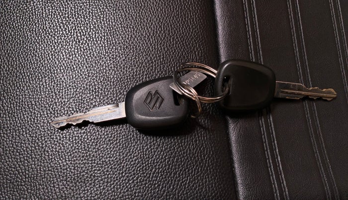 2022 Maruti Alto K10 LXI, Petrol, Manual, 32,407 km, Key Close Up