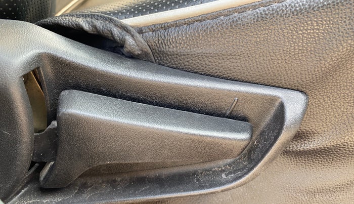 2022 Maruti Alto K10 LXI, Petrol, Manual, 32,407 km, Driver Side Adjustment Panel