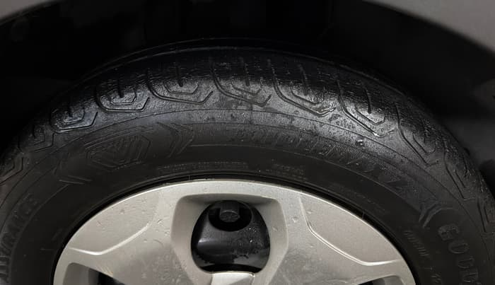 2020 Tata Tiago XT PETROL, Petrol, Manual, 40,804 km, Right Front Tyre Tread