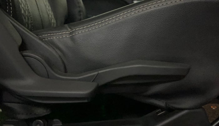 2018 Maruti Baleno ALPHA CVT PETROL 1.2, Petrol, Automatic, 53,012 km, Driver Side Adjustment Panel