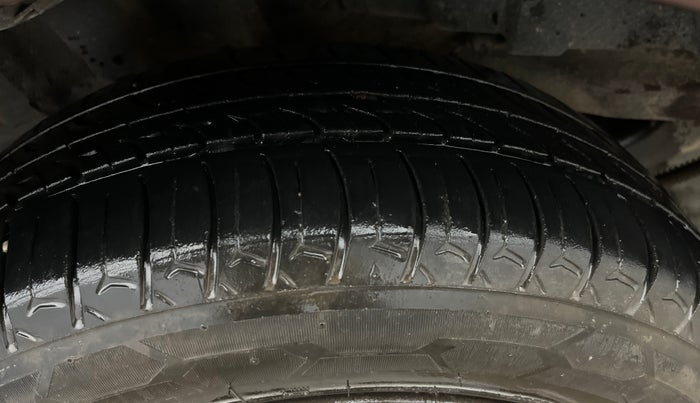 2022 Tata TIGOR XZ PLUS CNG, CNG, Manual, 89,321 km, Right Rear Tyre Tread