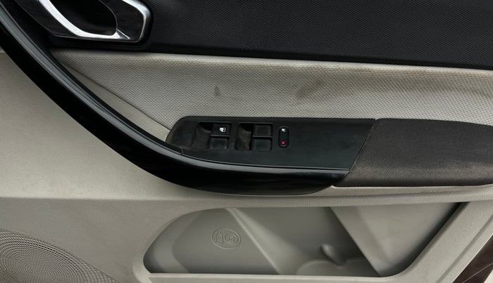 2022 Tata TIGOR XZ PLUS CNG, CNG, Manual, 89,321 km, Driver Side Door Panels Control