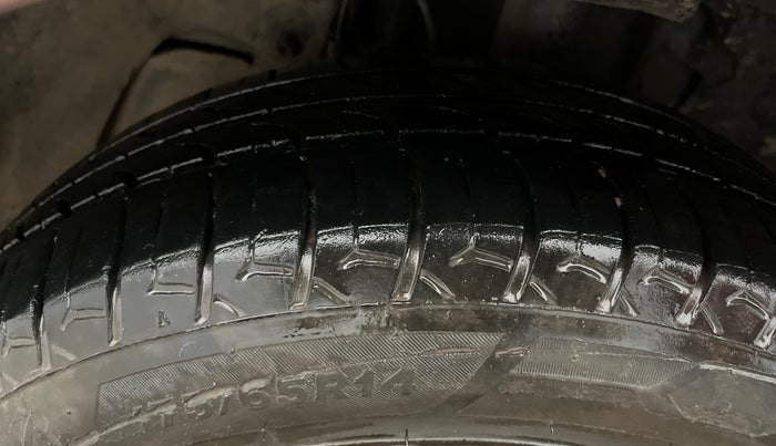 2022 Tata TIGOR XZ PLUS CNG, CNG, Manual, 89,321 km, Left Front Tyre Tread