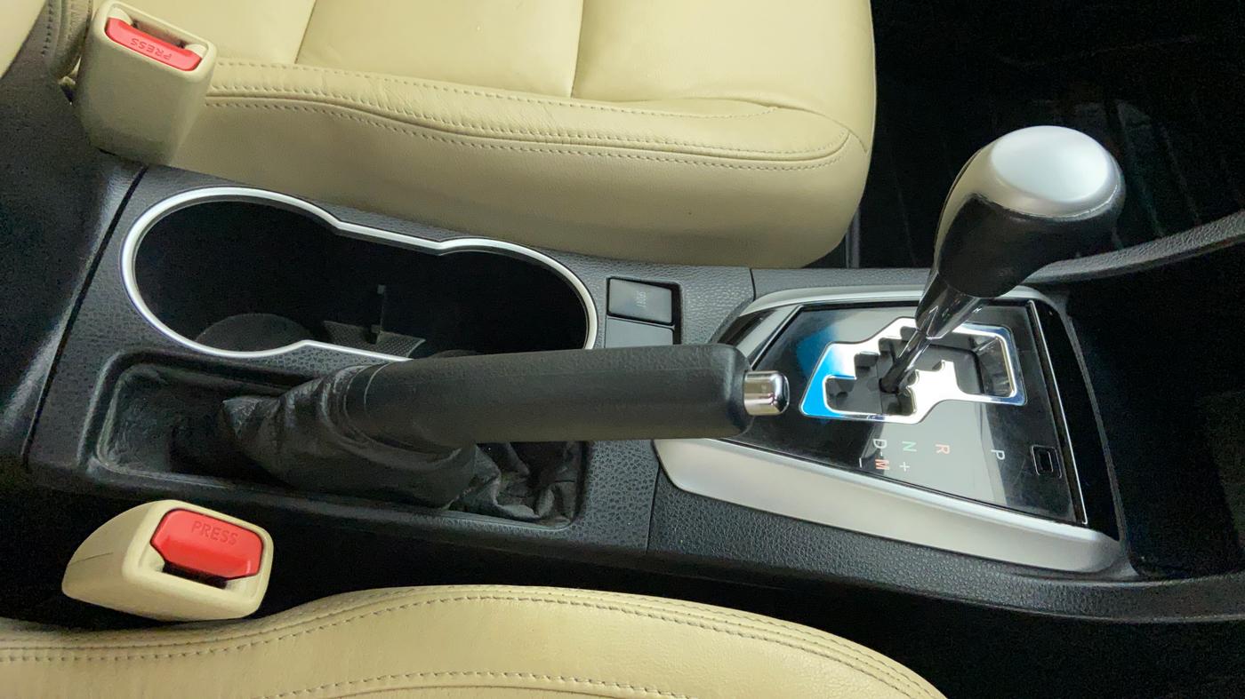 2018 Toyota Corolla Altis VL AT, Petrol, Automatic, 53,595 km, Gear Lever