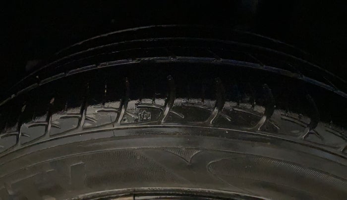 2019 Maruti Baleno DELTA PETROL 1.2, Petrol, Manual, 47,529 km, Left Rear Tyre Tread