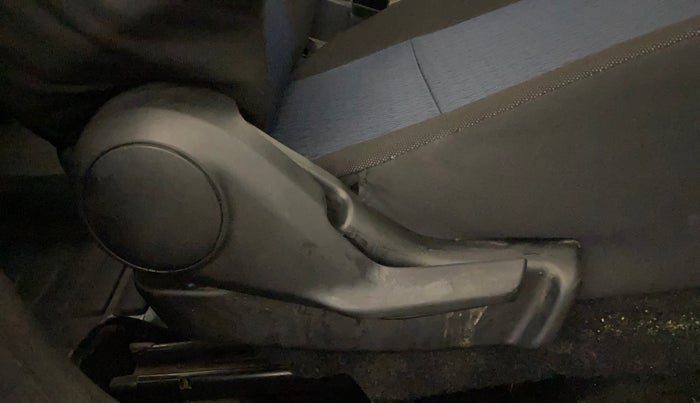 2019 Maruti Baleno DELTA PETROL 1.2, Petrol, Manual, 47,529 km, Driver Side Adjustment Panel