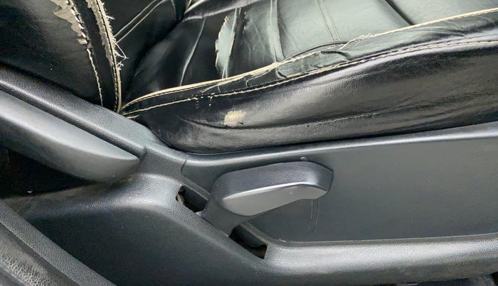 2018 Ford Ecosport 1.5TITANIUM TDCI, Diesel, Manual, 49,437 km, Driver Side Adjustment Panel