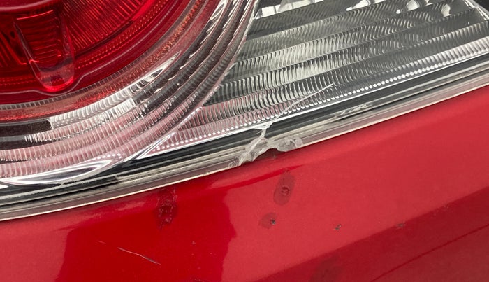 2013 Honda Brio V MT, Petrol, Manual, 60,993 km, Left tail light - Minor damage