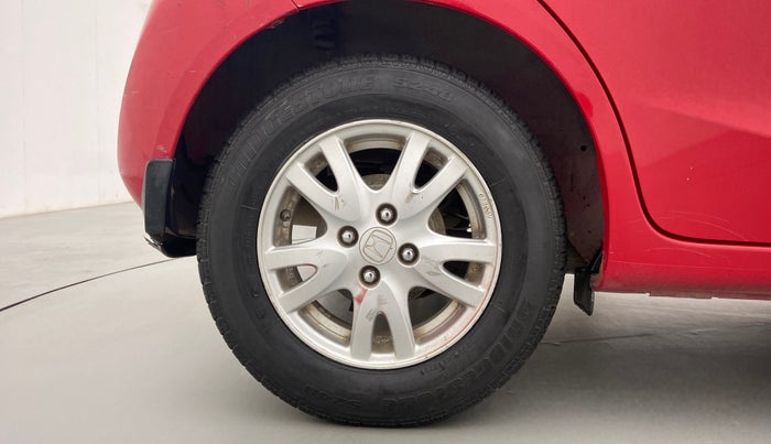 2013 Honda Brio V MT, Petrol, Manual, 60,993 km, Right Rear Wheel