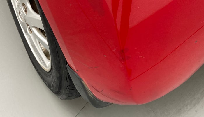 2013 Honda Brio V MT, Petrol, Manual, 60,993 km, Rear bumper - Minor scratches