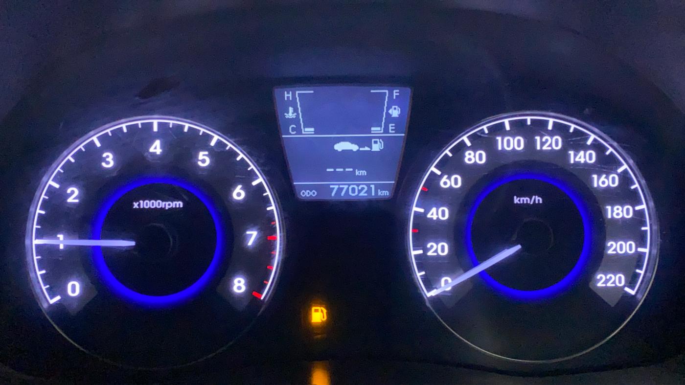 2011 Hyundai Verna FLUIDIC 1.6 SX VTVT, Petrol, Manual, 77,170 km, Odometer Image