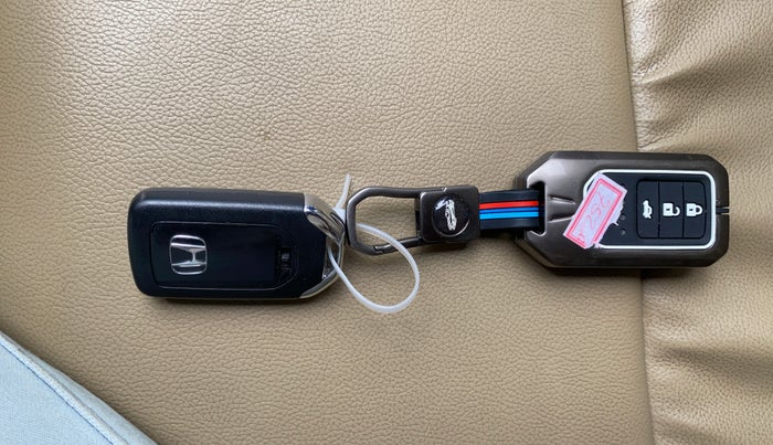 2018 Honda City 1.5L I-VTEC V MT, Petrol, Manual, 76,395 km, Key Close Up