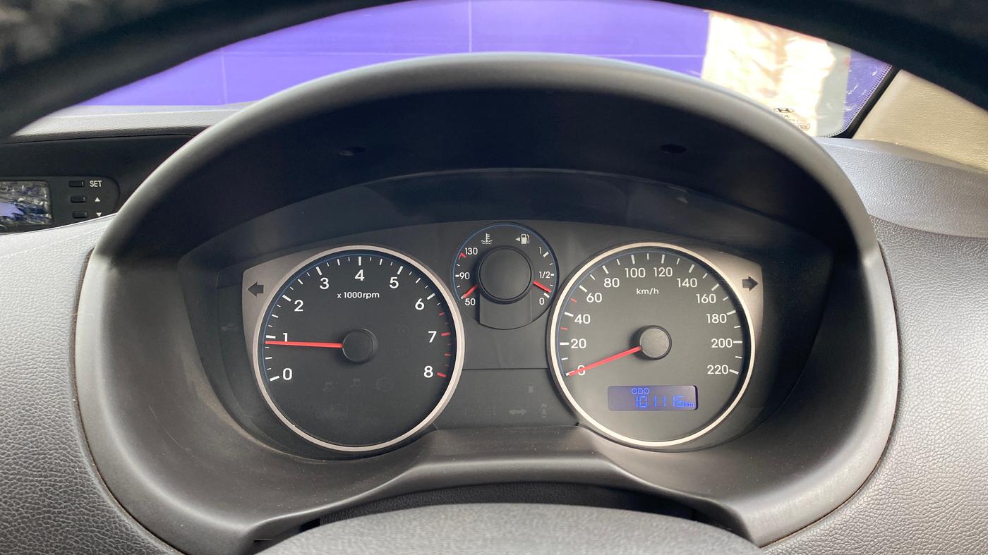 2013 Hyundai i20 SPORTZ 1.2, Petrol, Manual, 1,01,112 km, Odometer Image