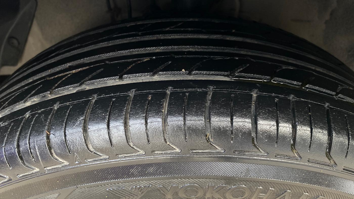 2013 Hyundai i20 SPORTZ 1.2, Petrol, Manual, 1,01,112 km, Left Front Tyre Tread
