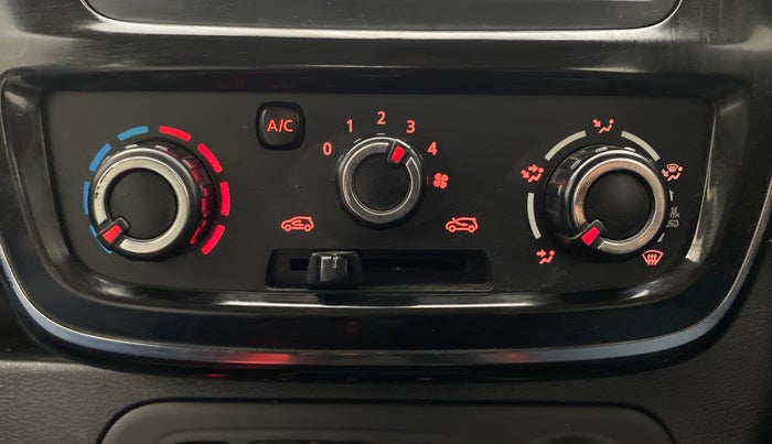 2018 Renault Kwid RXT 1.0 (O), Petrol, Manual, 34,810 km, Dashboard - Air Re-circulation knob is not working