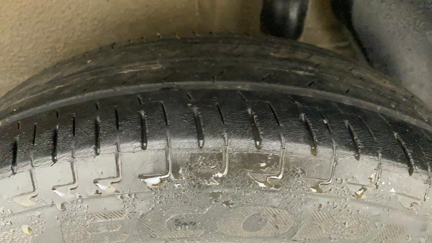 2019 Maruti IGNIS DELTA 1.2 AMT, Petrol, Automatic, 34,824 km, Left Rear Tyre Tread