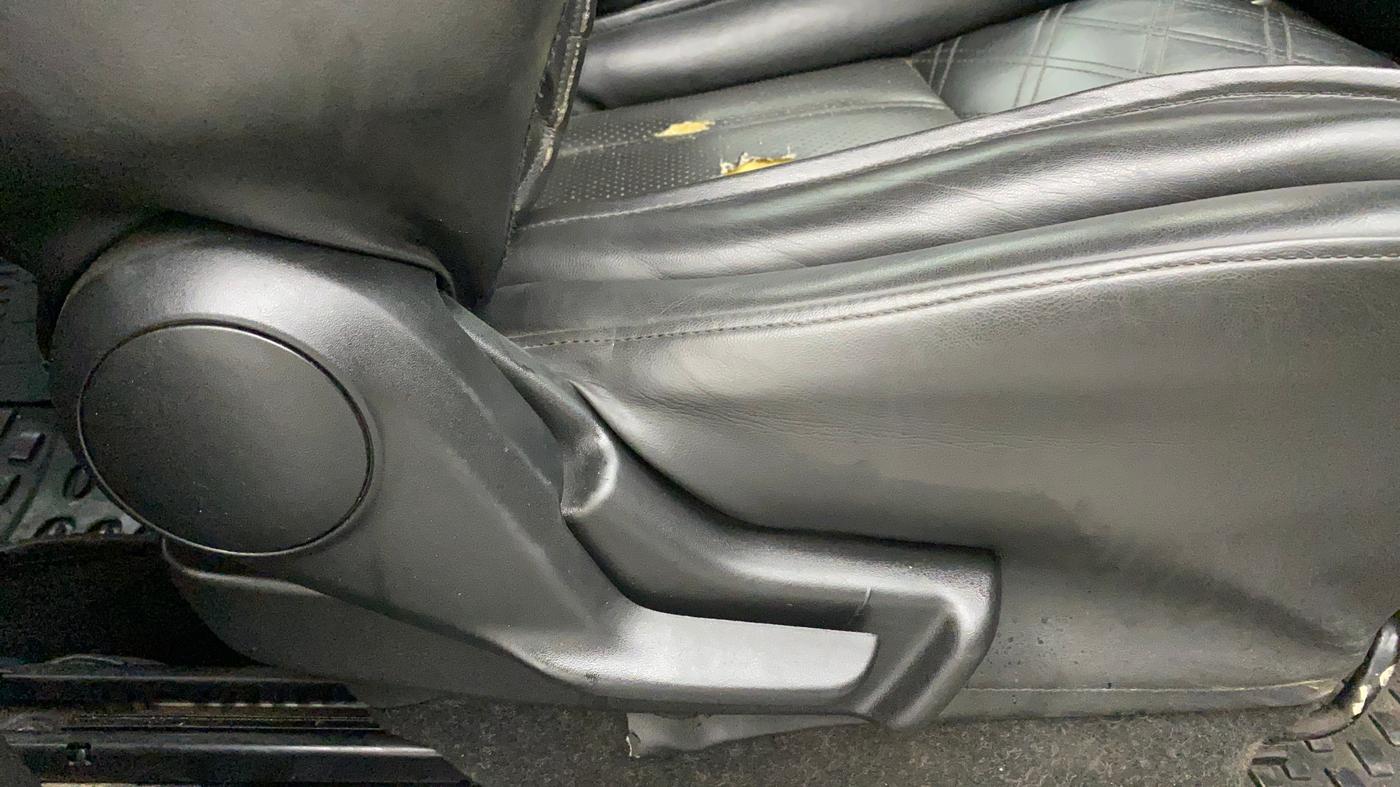 2019 Maruti IGNIS DELTA 1.2 AMT, Petrol, Automatic, 34,824 km, Driver Side Adjustment Panel