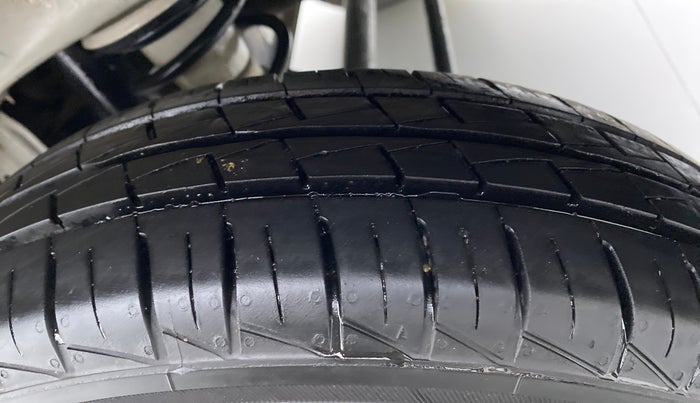 2021 Maruti Alto LXI, Petrol, Manual, 5,777 km, Left Rear Tyre Tread