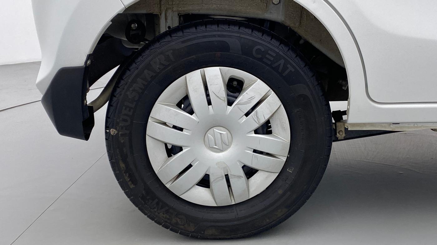 2021 Maruti Alto LXI, Petrol, Manual, 5,777 km, Right Rear Wheel