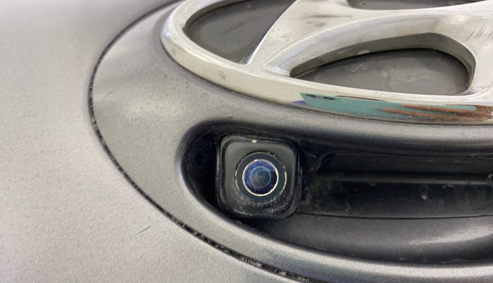 2018 Hyundai Grand i10 SPORTZ AT 1.2 KAPPA VTVT, Petrol, Automatic, 22,725 km, Parking Camera