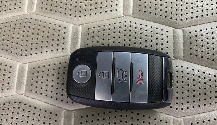 2019 KIA SELTOS HTX 1.5 PETROL, Petrol, Manual, 41,544 km, Key Close Up