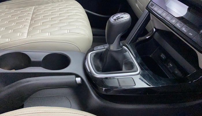 2019 KIA SELTOS HTX 1.5 PETROL, Petrol, Manual, 41,544 km, Gear Lever