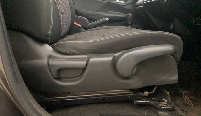 2018 Honda WR-V 1.2L I-VTEC VX MT, Petrol, Manual, 25,886 km, Driver Side Adjustment Panel