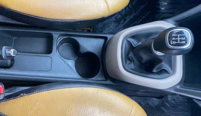 2019 Hyundai Grand i10 SPORTZ 1.2 KAPPA VTVT, Petrol, Manual, 48,753 km, Gear Lever