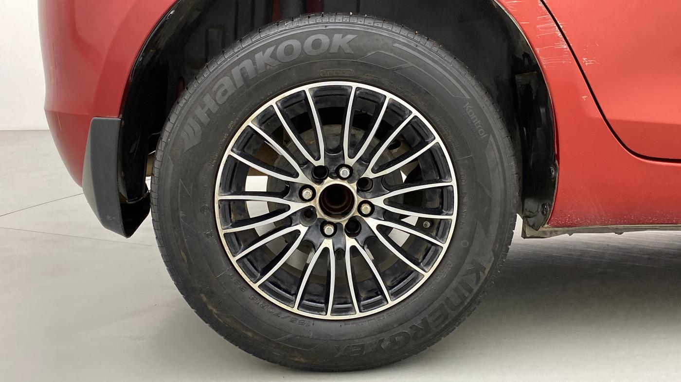 2013 Maruti Swift VDI, Diesel, Manual, 84,878 km, Right Rear Wheel