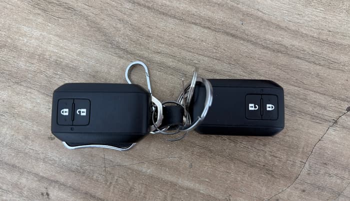2023 Maruti Baleno ZETA PETROL 1.2, Petrol, Manual, 45,410 km, Key Close Up