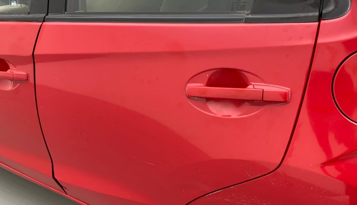 2014 Honda Brio VX AT, Petrol, Automatic, 93,107 km, Rear left door - Paint has faded