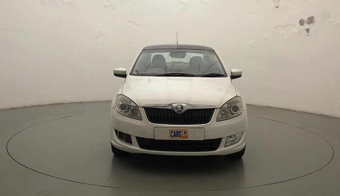 2015 Skoda Rapid ELEGANCE 1.6 MPI MT, Petrol, Manual, 63,084 km, Front