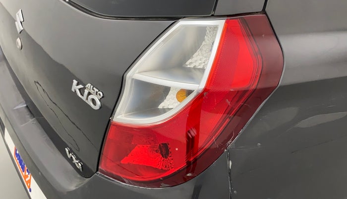 2017 Maruti Alto K10 VXI, Petrol, Manual, 70,215 km, Right tail light - Minor scratches