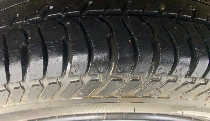 2019 Maruti Alto K10 VXI (O), Petrol, Manual, 33,237 km, Right Rear Tyre Tread