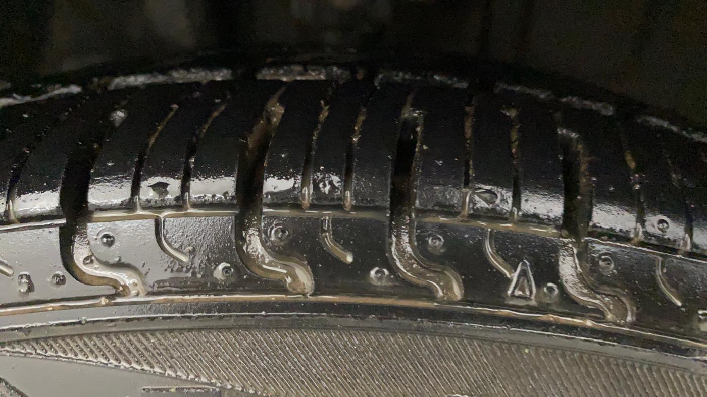 2019 Datsun Redi Go S 1.0 AMT, Petrol, Automatic, 17,902 km, Right Front Tyre Tread