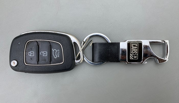 2020 Hyundai VENUE SX 1.0 GDI IMT, Petrol, Manual, 26,667 km, Key Close Up