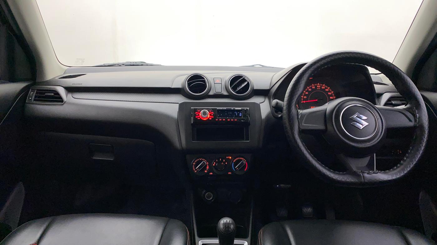 2020 Maruti Swift LXI, Petrol, Manual, 12,837 km, Dashboard