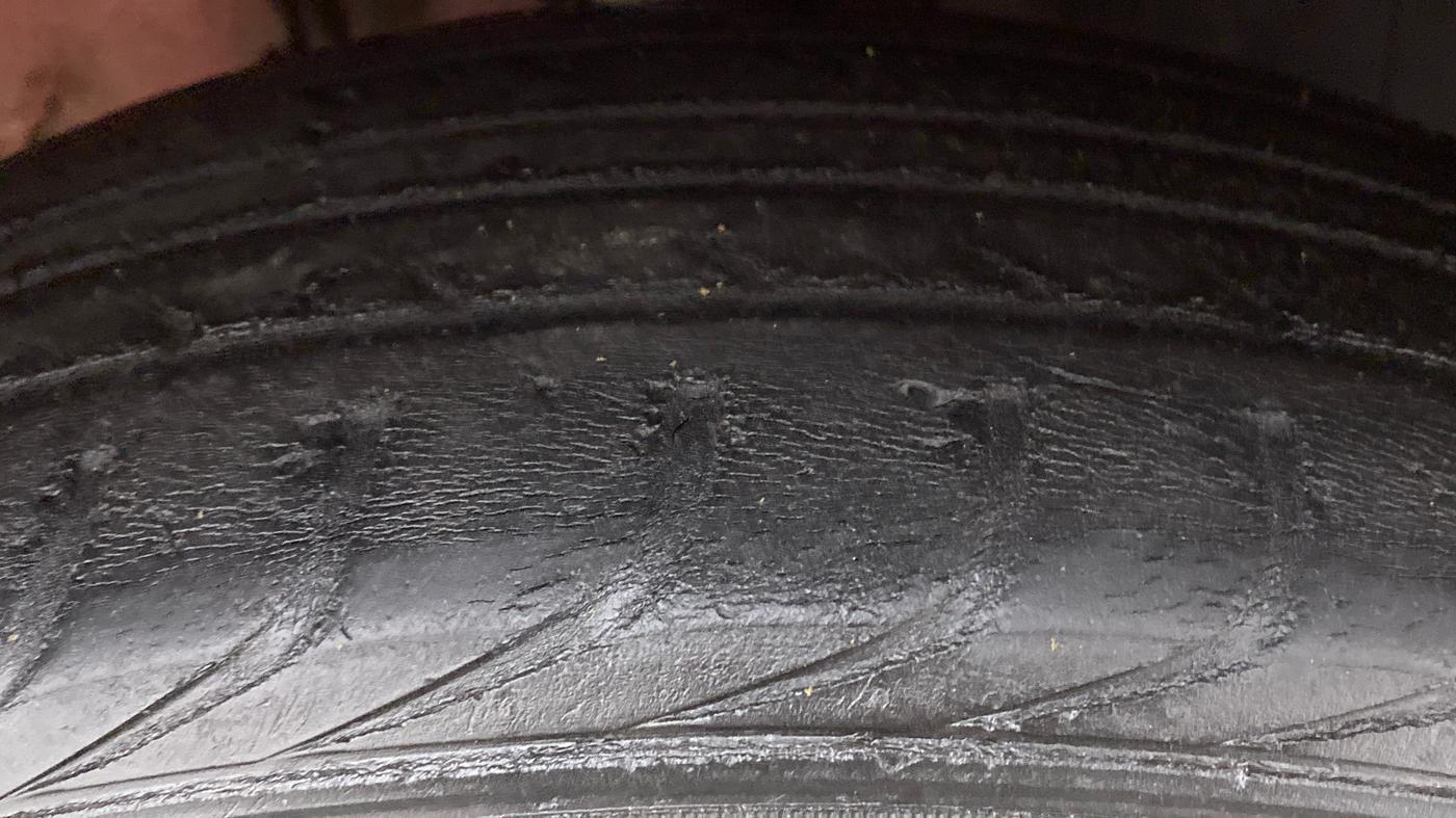 2019 Volkswagen Polo Trendline 1.0 L Petrol, Petrol, Manual, 60,455 km, Right Front Tyre Tread