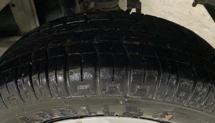 2017 Maruti Alto 800 VXI, Petrol, Manual, 38,099 km, Left Rear Tyre Tread