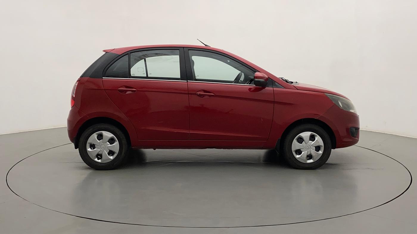 2015 Tata Bolt XMS REVOTRON, Petrol, Manual, 60,878 km, Right Side