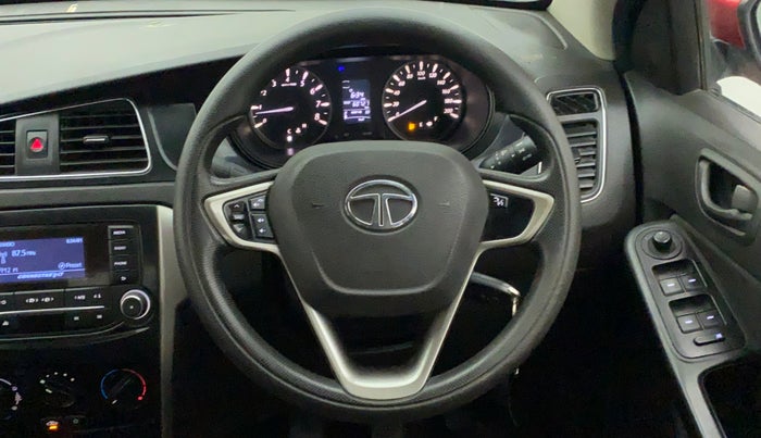 2015 Tata Bolt XMS REVOTRON, Petrol, Manual, 60,878 km, Steering Wheel Close Up