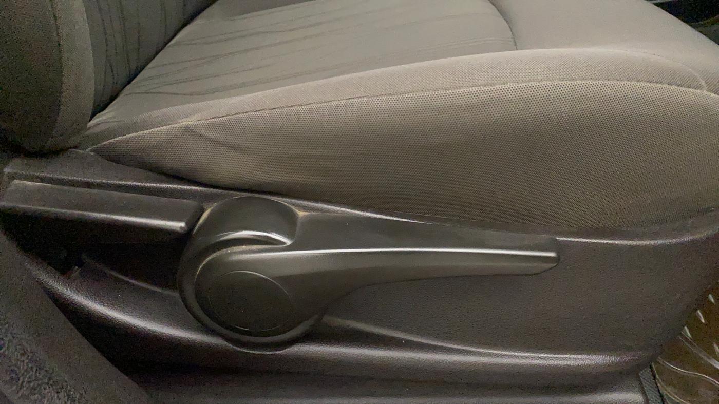 2015 Tata Bolt XMS REVOTRON, Petrol, Manual, 60,878 km, Driver Side Adjustment Panel