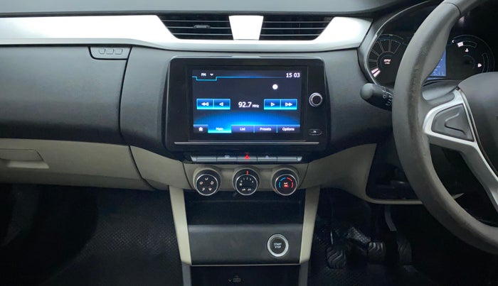 2020 Renault TRIBER RXZ, Petrol, Manual, 77,180 km, Air Conditioner