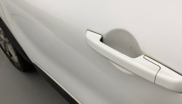 2020 Renault TRIBER RXZ, Petrol, Manual, 77,180 km, Front passenger door - Slightly dented
